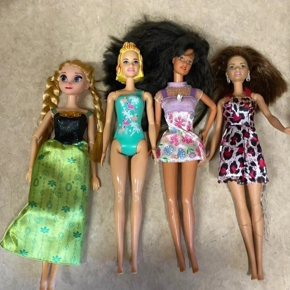 Doll Bundle -Barbies and Elsa Doll
